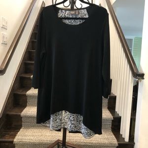 Chico’s size 2 travelers top